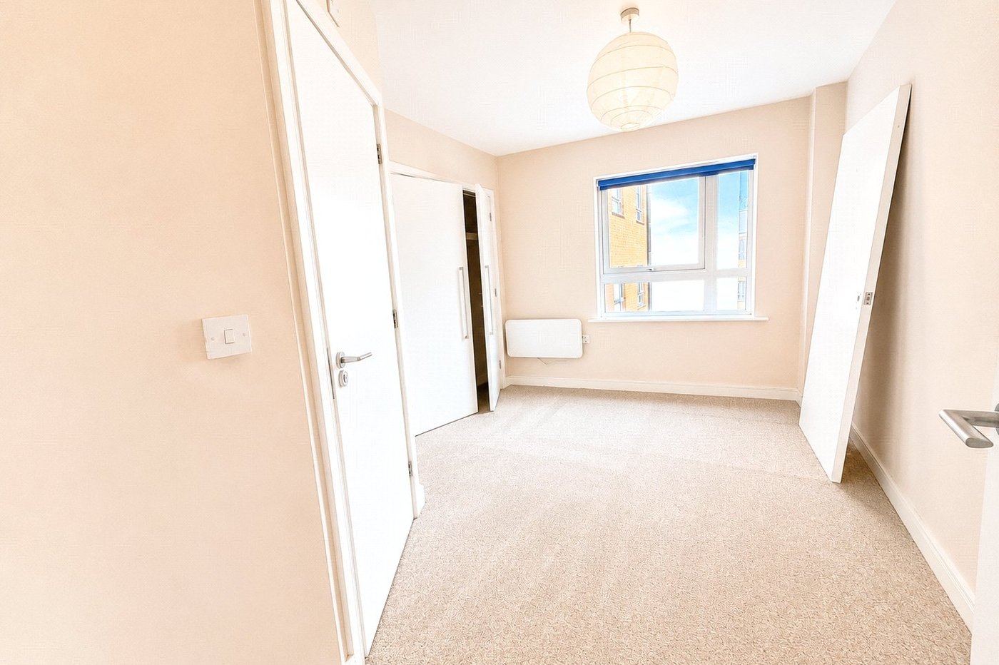 2 bedroom property for sale in London | Robinson Jackson