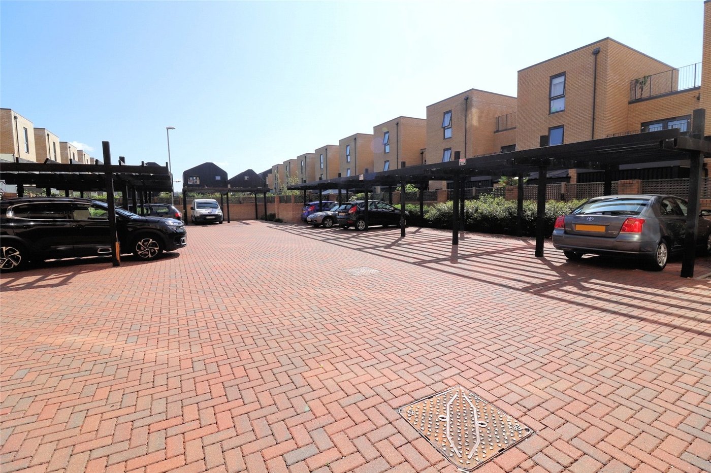 1 bedroom property for sale in Trumpington | Robinson Jackson