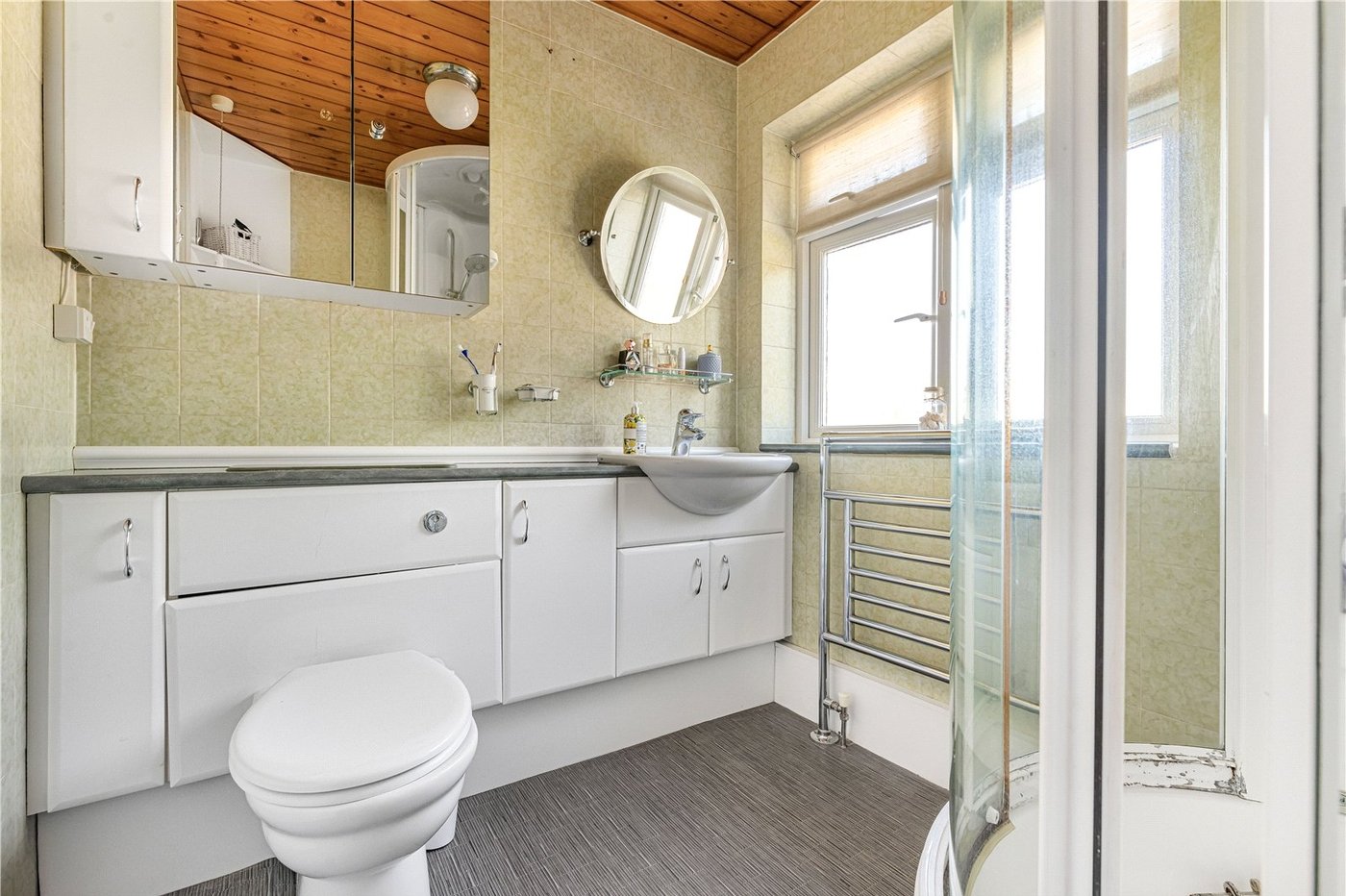 7 bedroom house for sale in Swanley | Robinson Jackson
