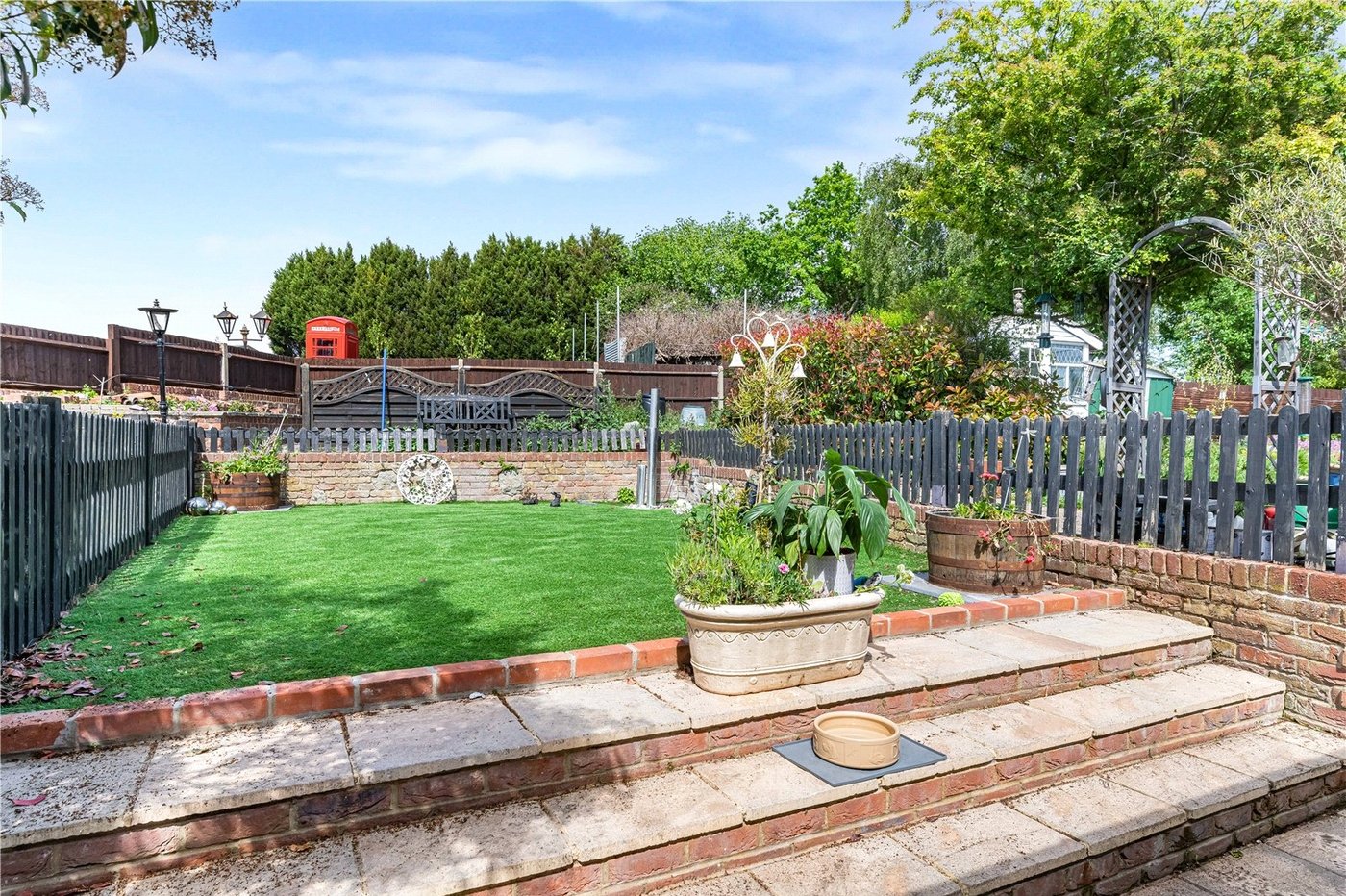 7 bedroom house for sale in Swanley | Robinson Jackson