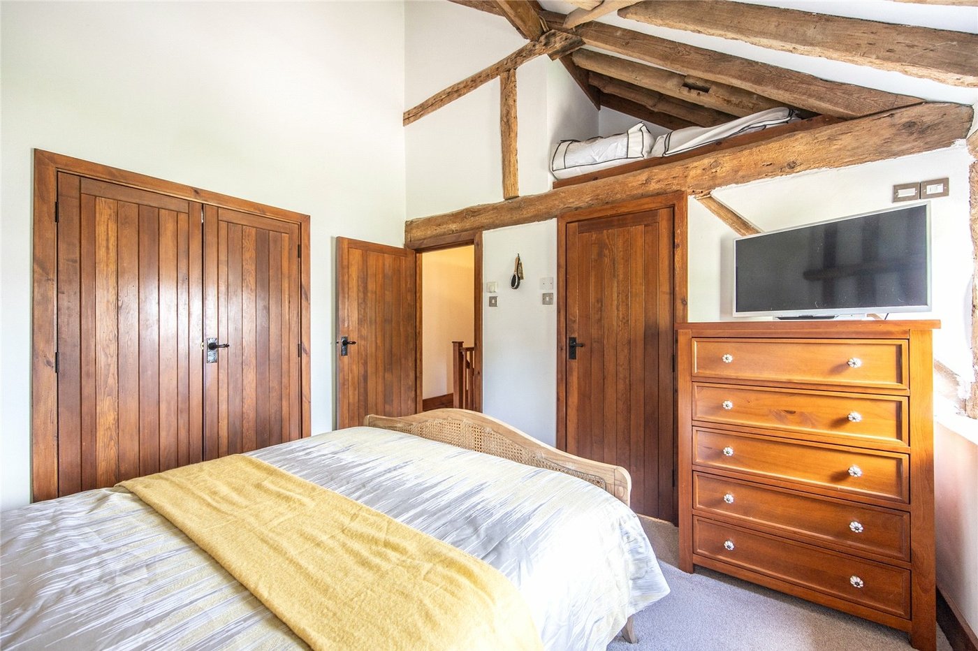 3 bedroom property for sale in Sevenoaks | Robinson Michael & Jackson