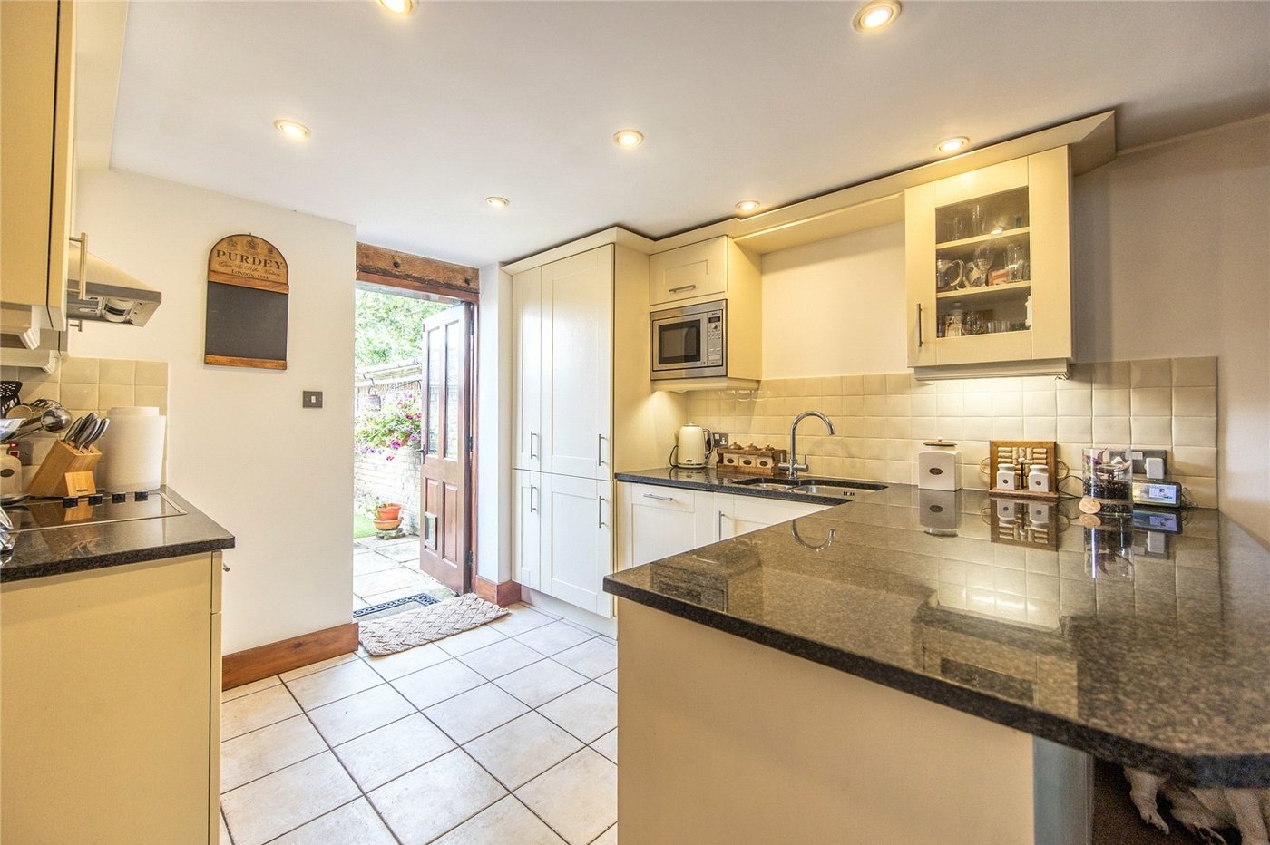3 bedroom property for sale in Sevenoaks | Robinson Michael & Jackson