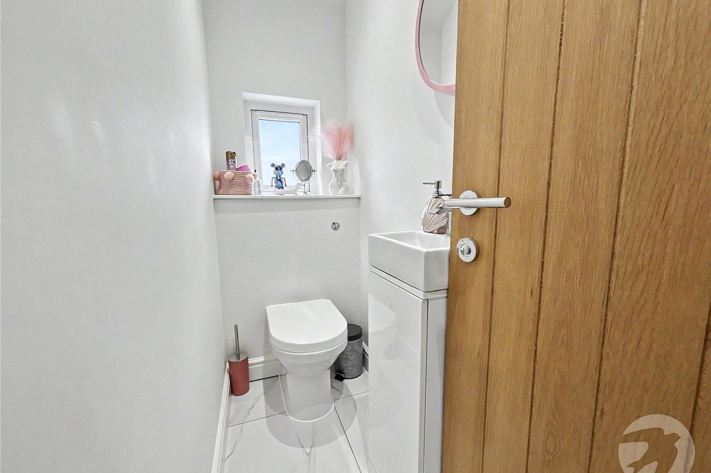 2 bedroom house for sale in Sidcup | Robinson Jackson