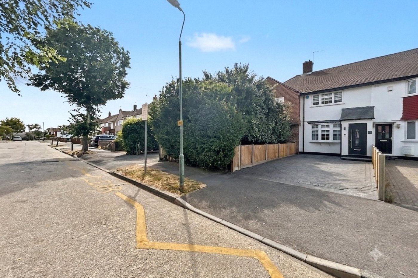 2 bedroom house for sale in Sidcup | Robinson Jackson