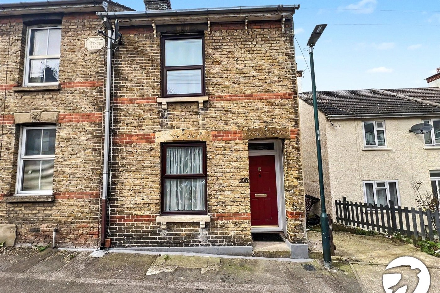 2 bedroom house for sale in  | Robinson Michael & Jackson