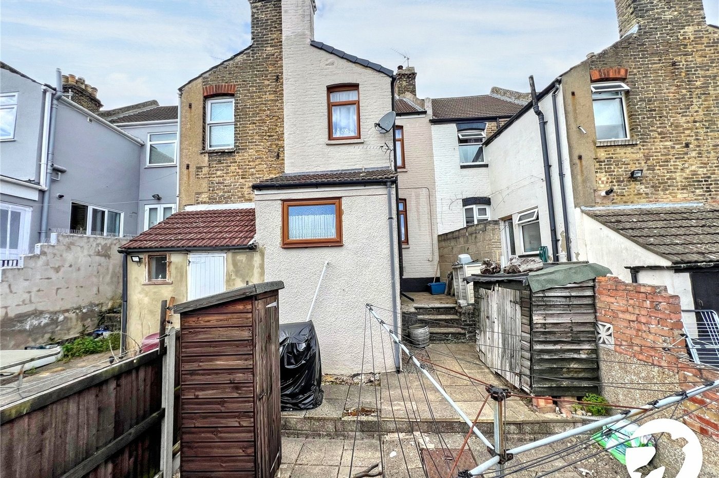 3 bedroom house for sale in Rochester | Robinson Michael & Jackson