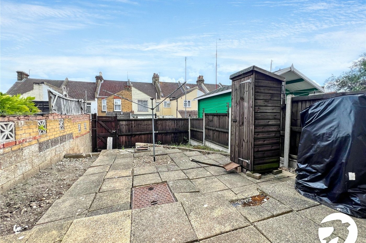 3 bedroom house for sale in Rochester | Robinson Michael & Jackson