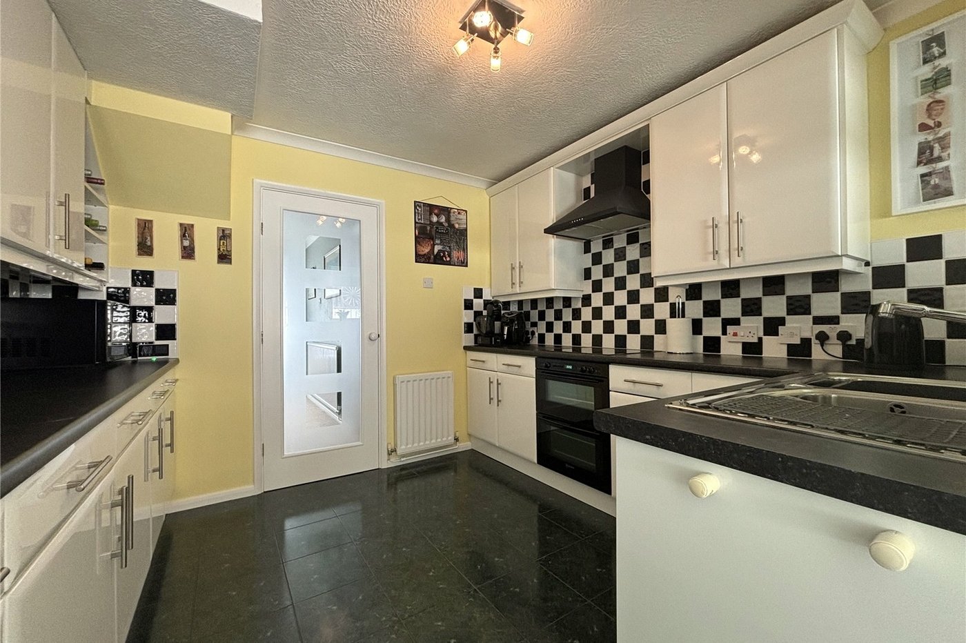 3 bedroom house for sale in Davis Estate | Robinson Michael & Jackson