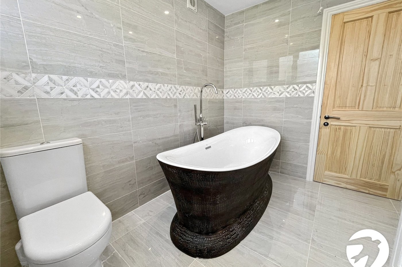 5 bedroom house for sale in Maidstone | Robinson Michael & Jackson