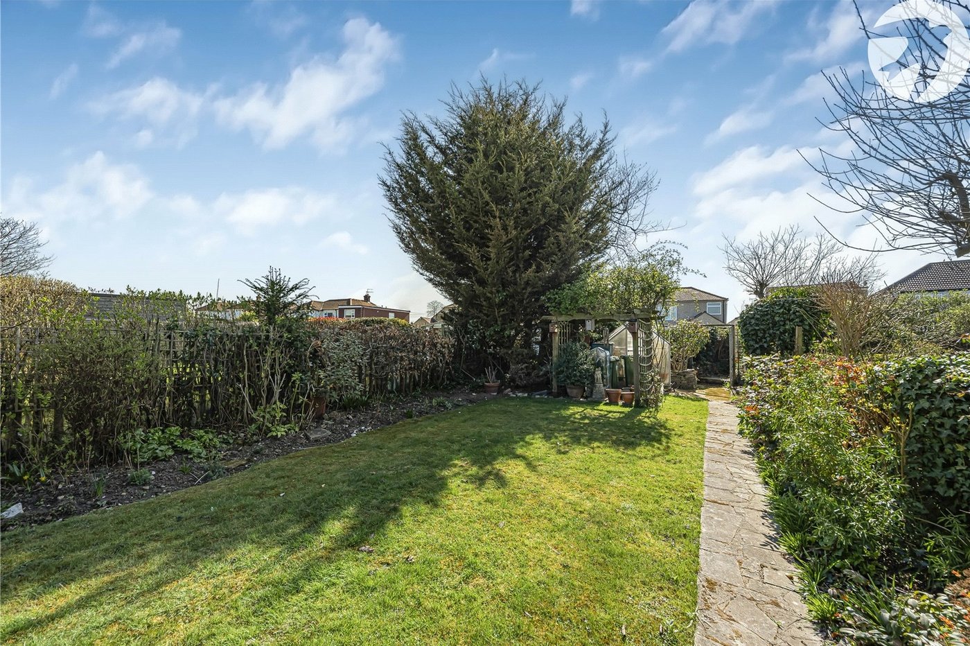 2 bedroom bungalow for sale in Bexleyheath | Robinson Jackson