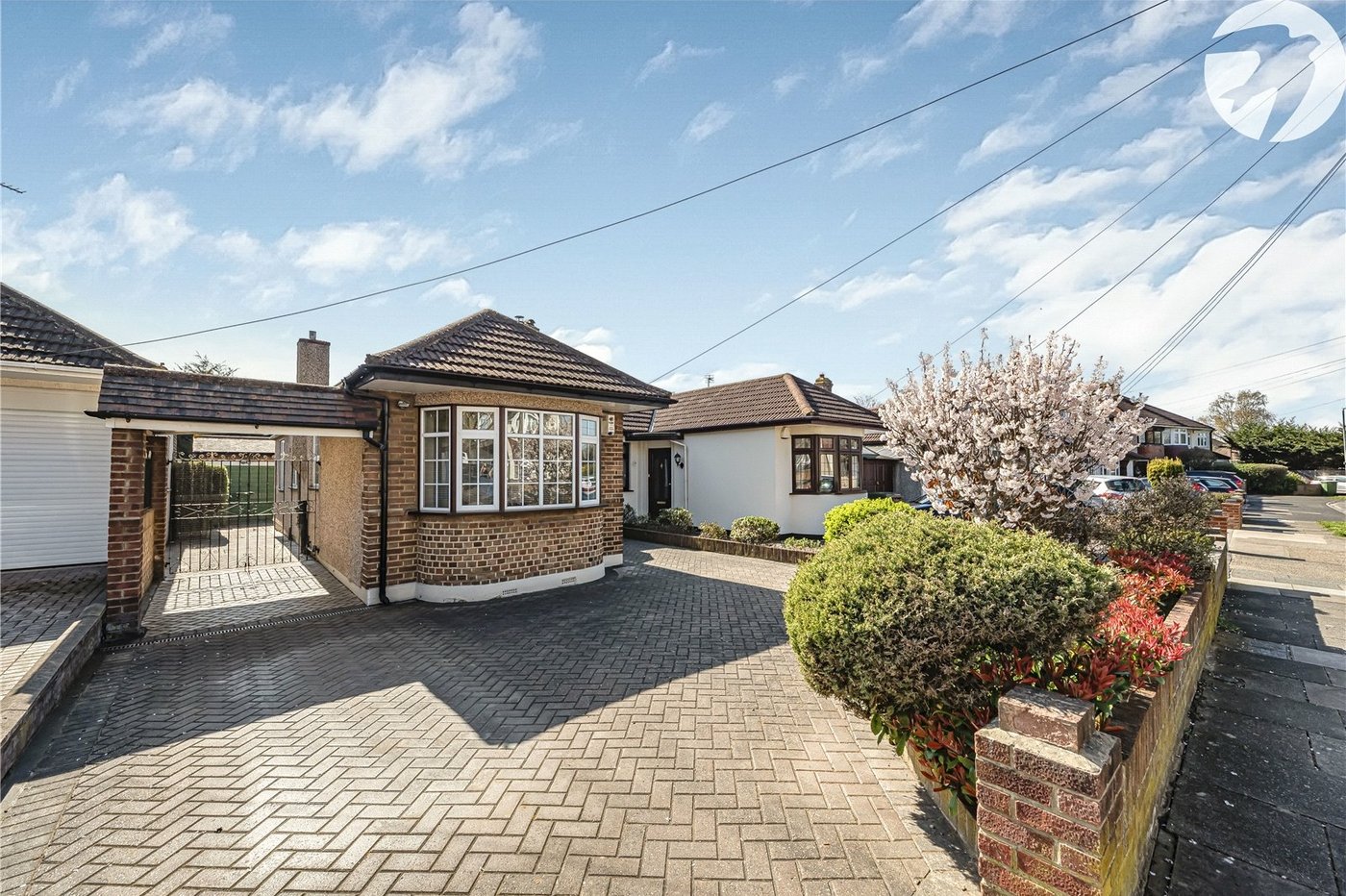 2 bedroom bungalow for sale in Bexleyheath | Robinson Jackson