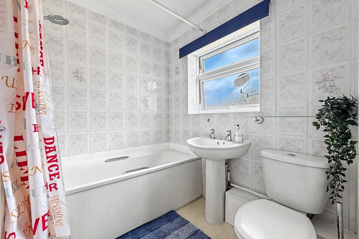 3 bedroom house for sale in Gillingham | Robinson Michael & Jackson