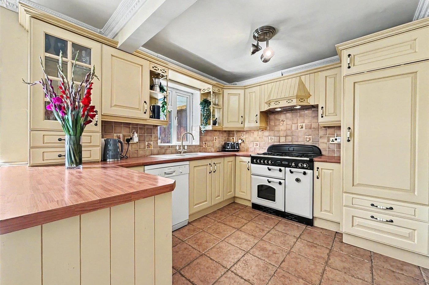 3 bedroom house for sale in Gillingham | Robinson Michael & Jackson