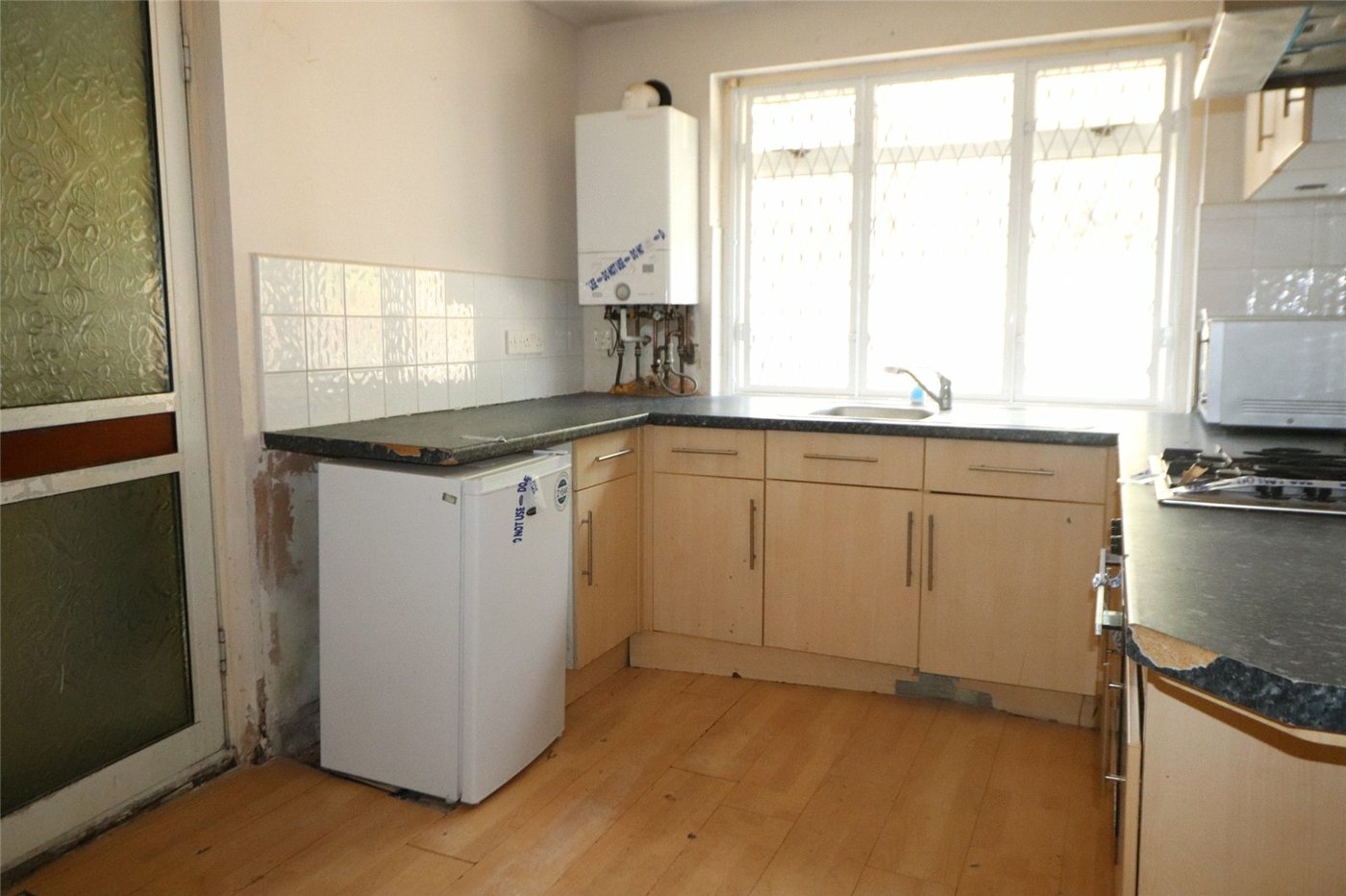 2 bedroom bungalow for sale in Erith | Robinson Jackson