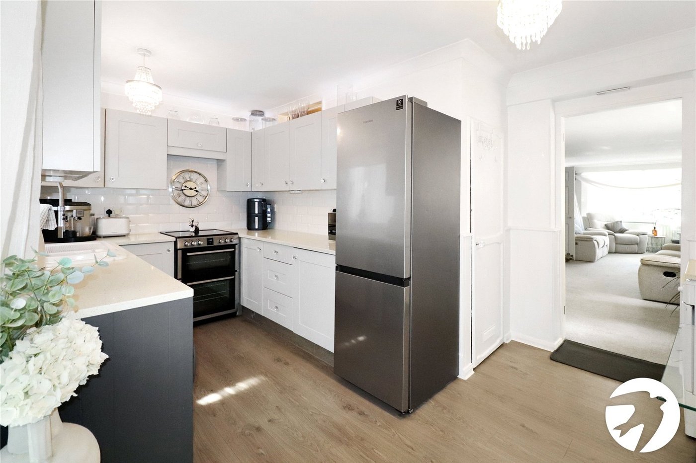 4 bedroom bungalow for sale in Erith | Robinson Jackson