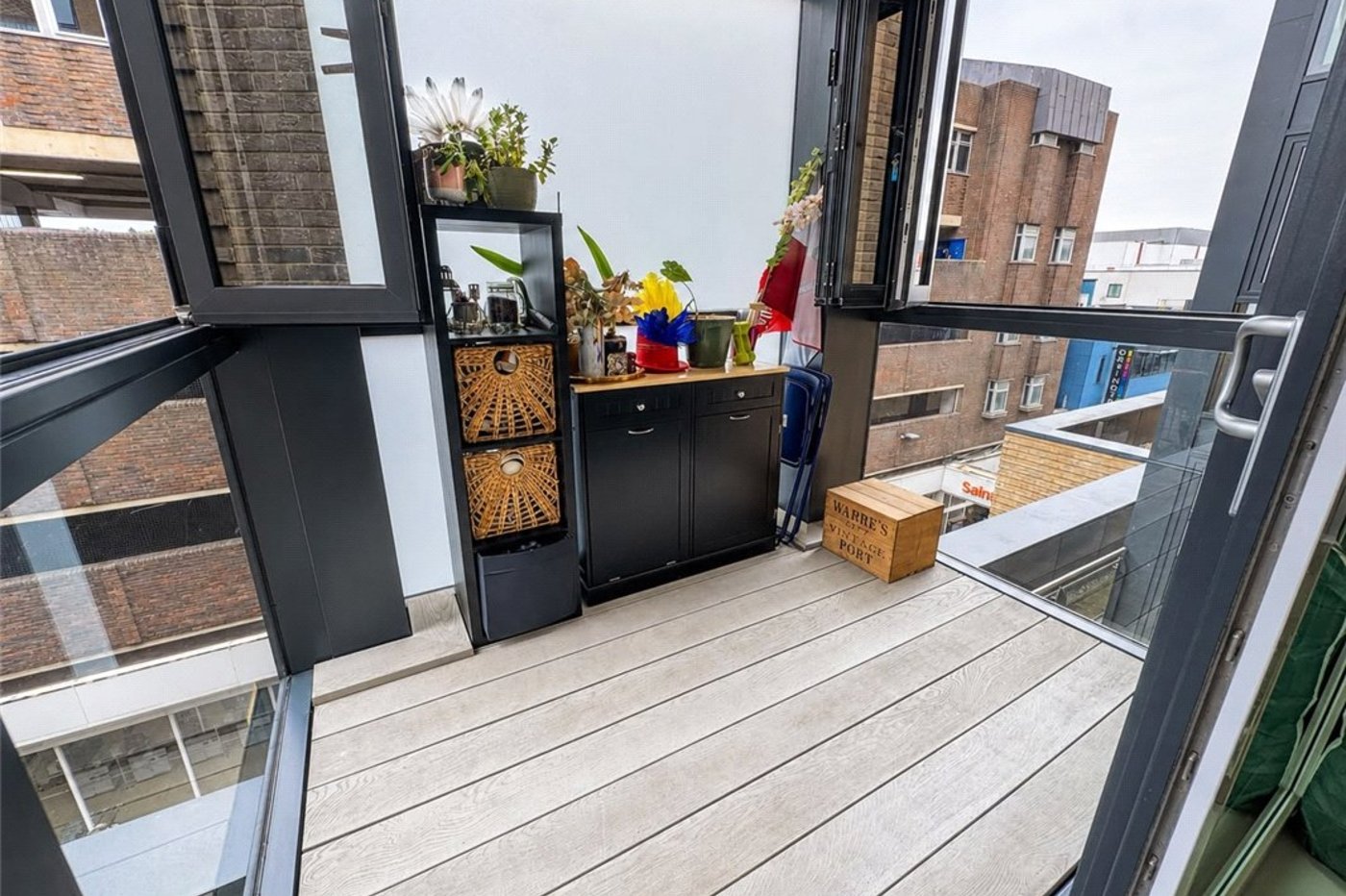 1 bedroom property for sale in Orpington | Robinson Jackson