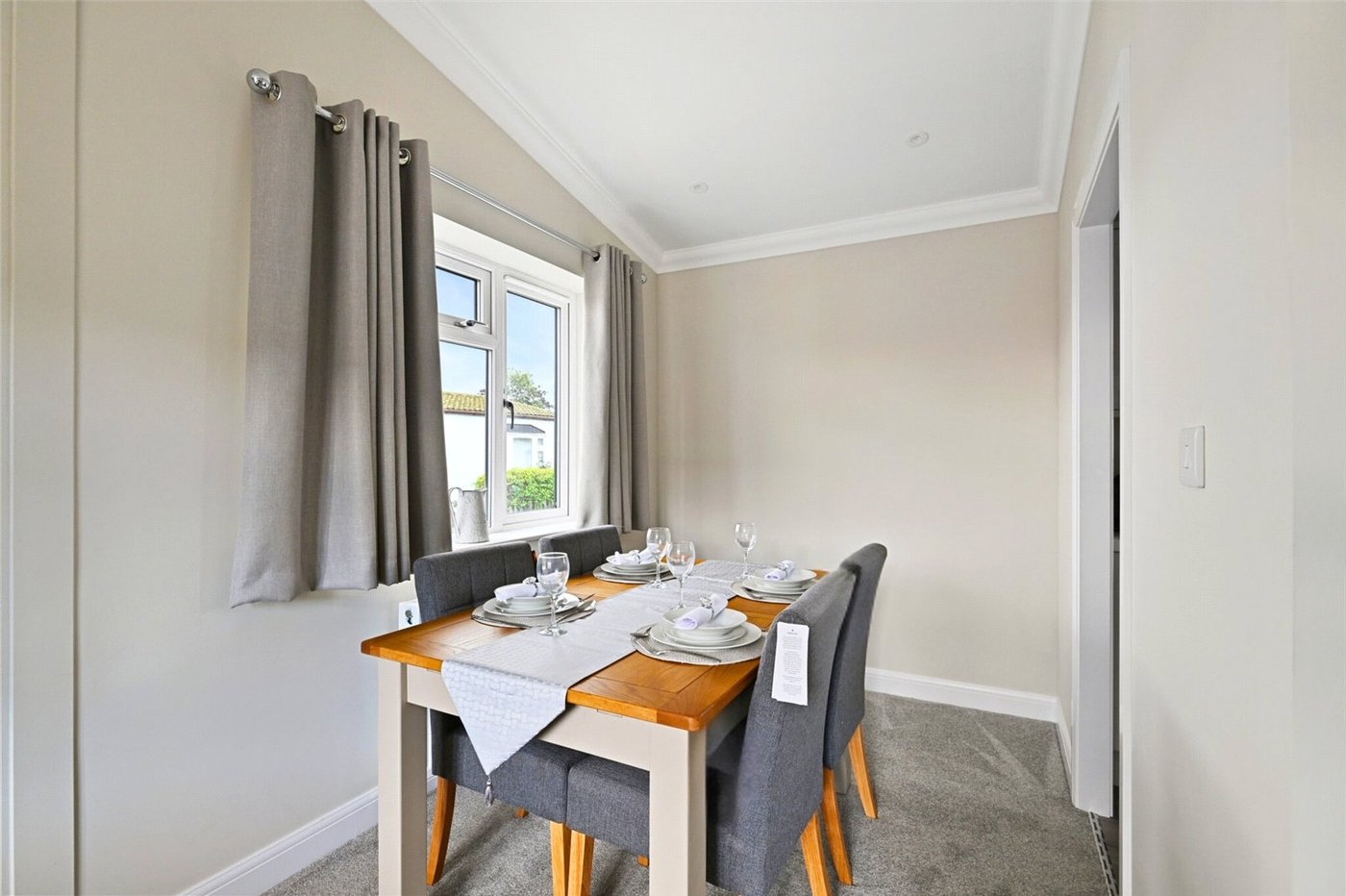 2 bedroom bungalow for sale in Vicarage Lane | Robinson Michael & Jackson