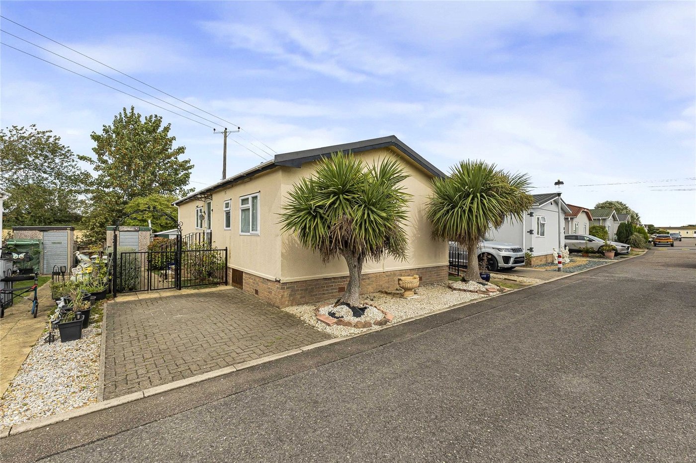 2 bedroom bungalow for sale in Vicarage Lane | Robinson Michael & Jackson