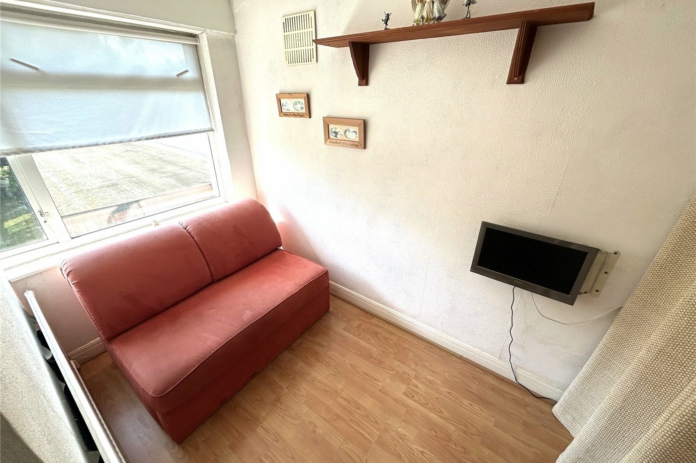 2 bedroom house for sale in South Welling | Robinson Jackson