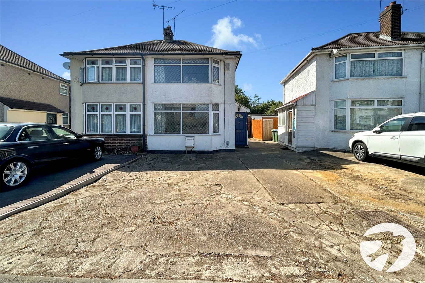 2 bedroom house for sale in South Welling | Robinson Jackson