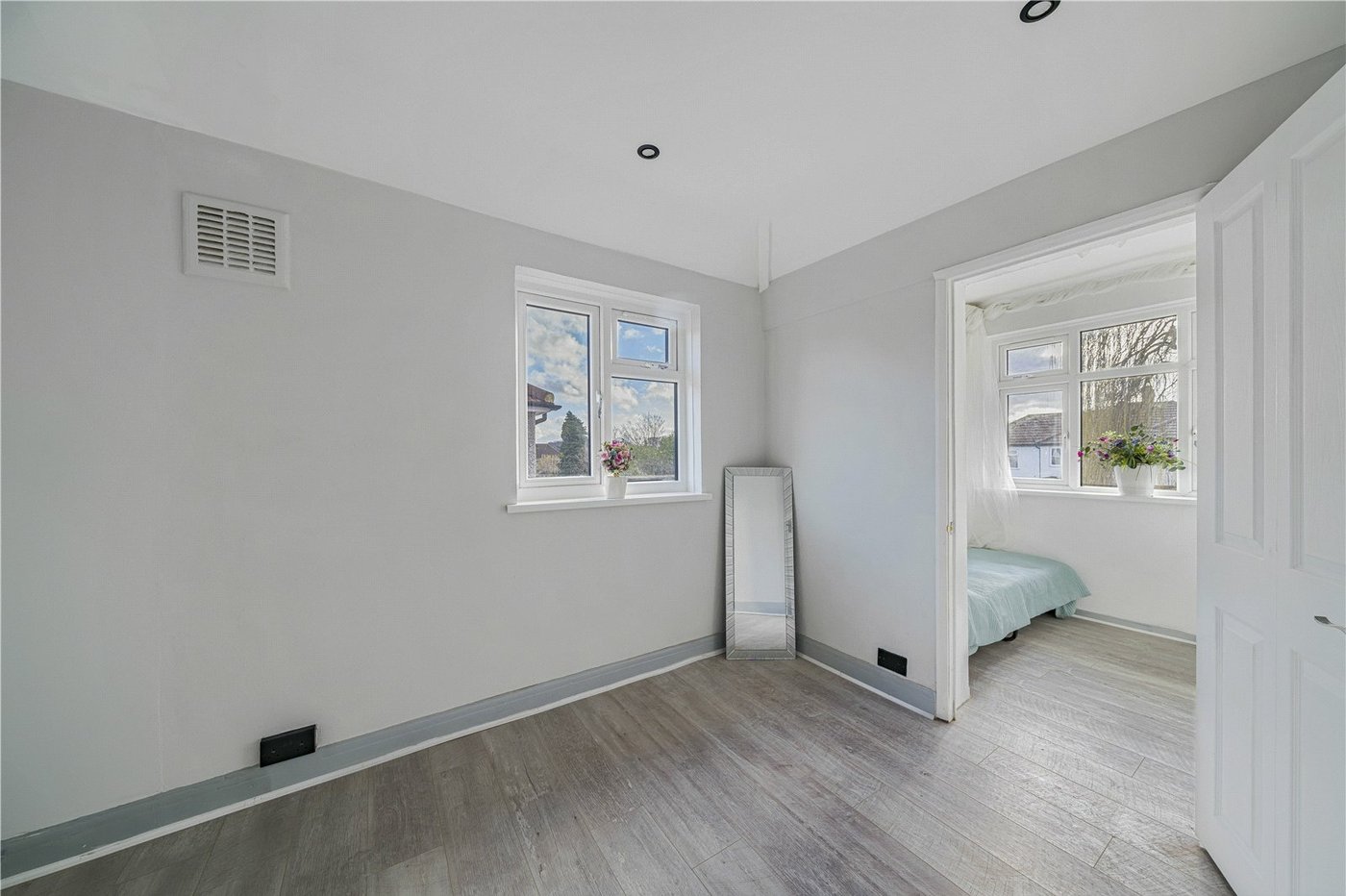 2 bedroom house for sale in South Welling | Robinson Jackson