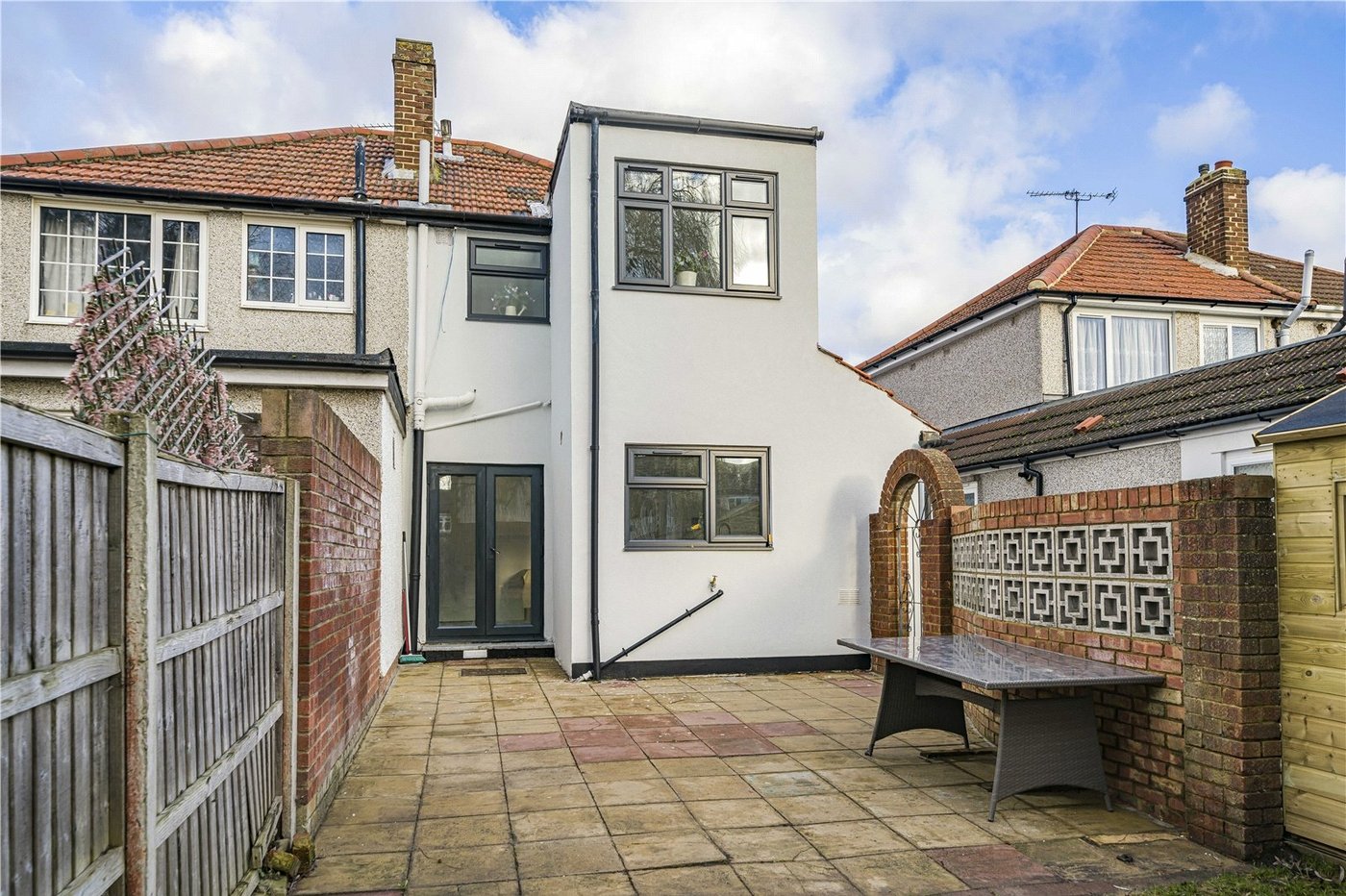 2 bedroom house for sale in South Welling | Robinson Jackson
