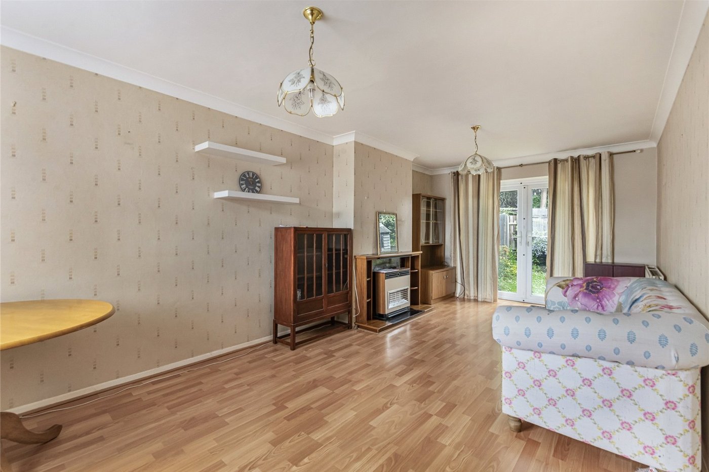 2 bedroom property for sale in South Welling | Robinson Jackson