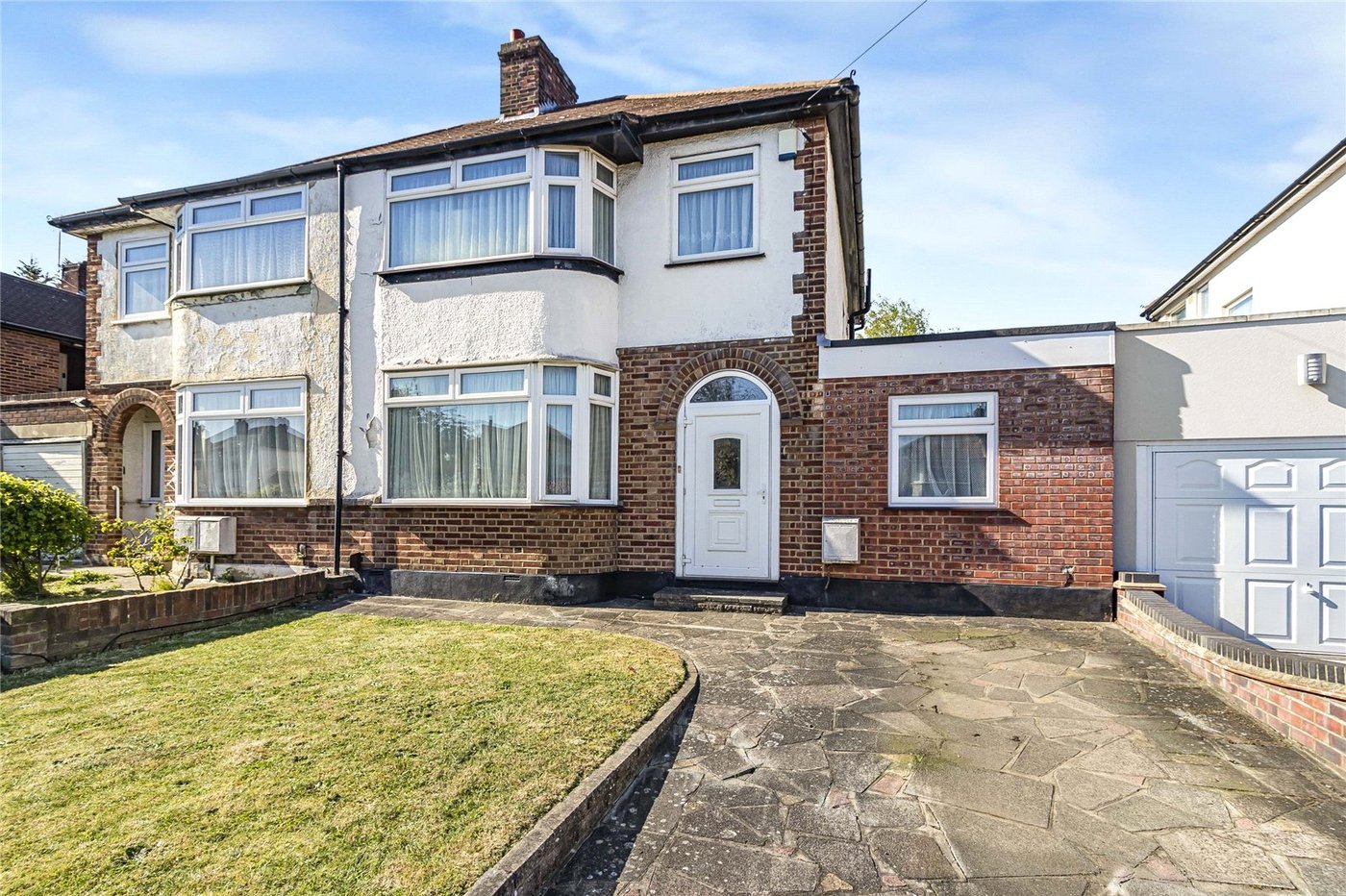 4 bedroom house for sale in South Welling | Robinson Jackson