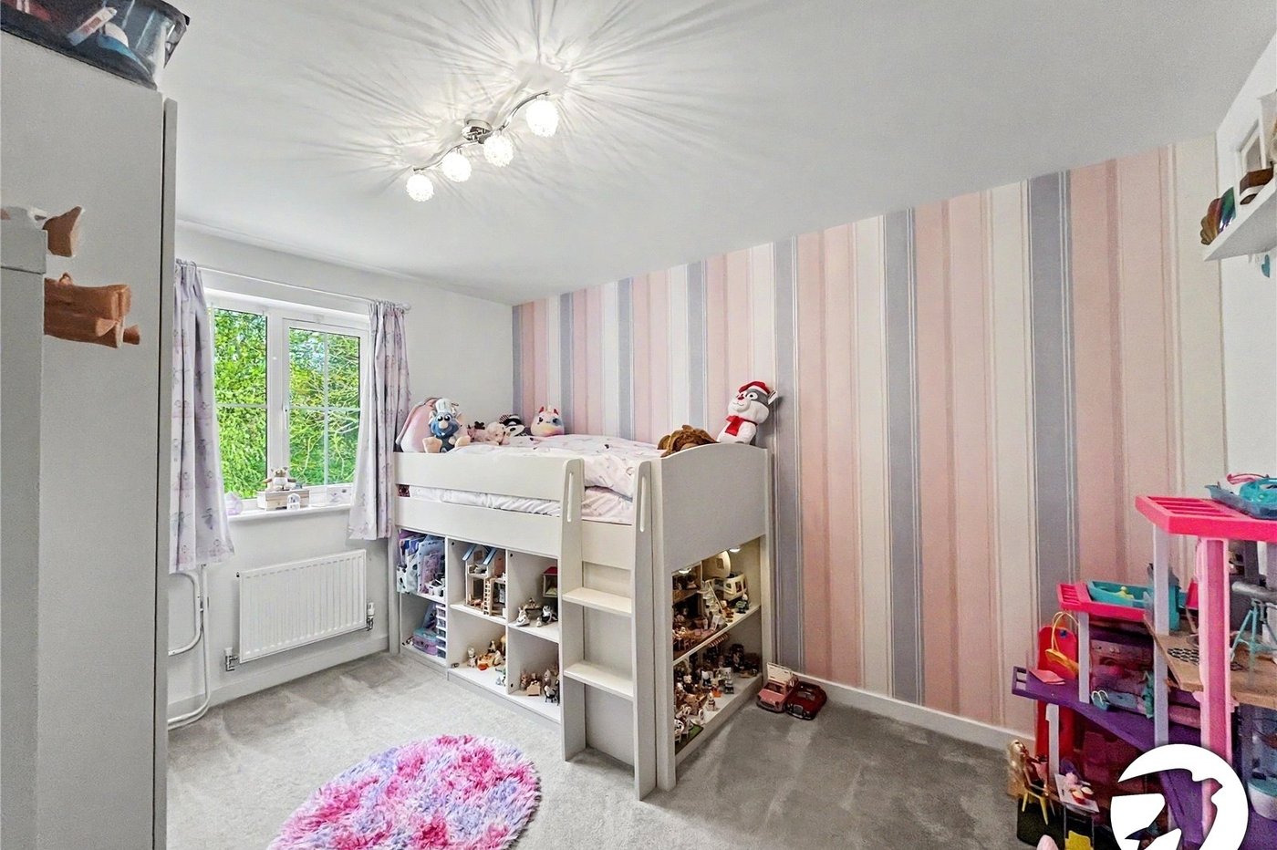 4 bedroom property for sale in Newington | Robinson Michael & Jackson