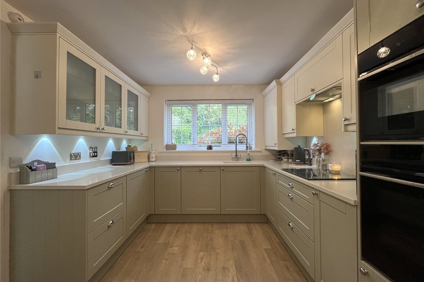 4 bedroom property for sale in Newington | Robinson Michael & Jackson