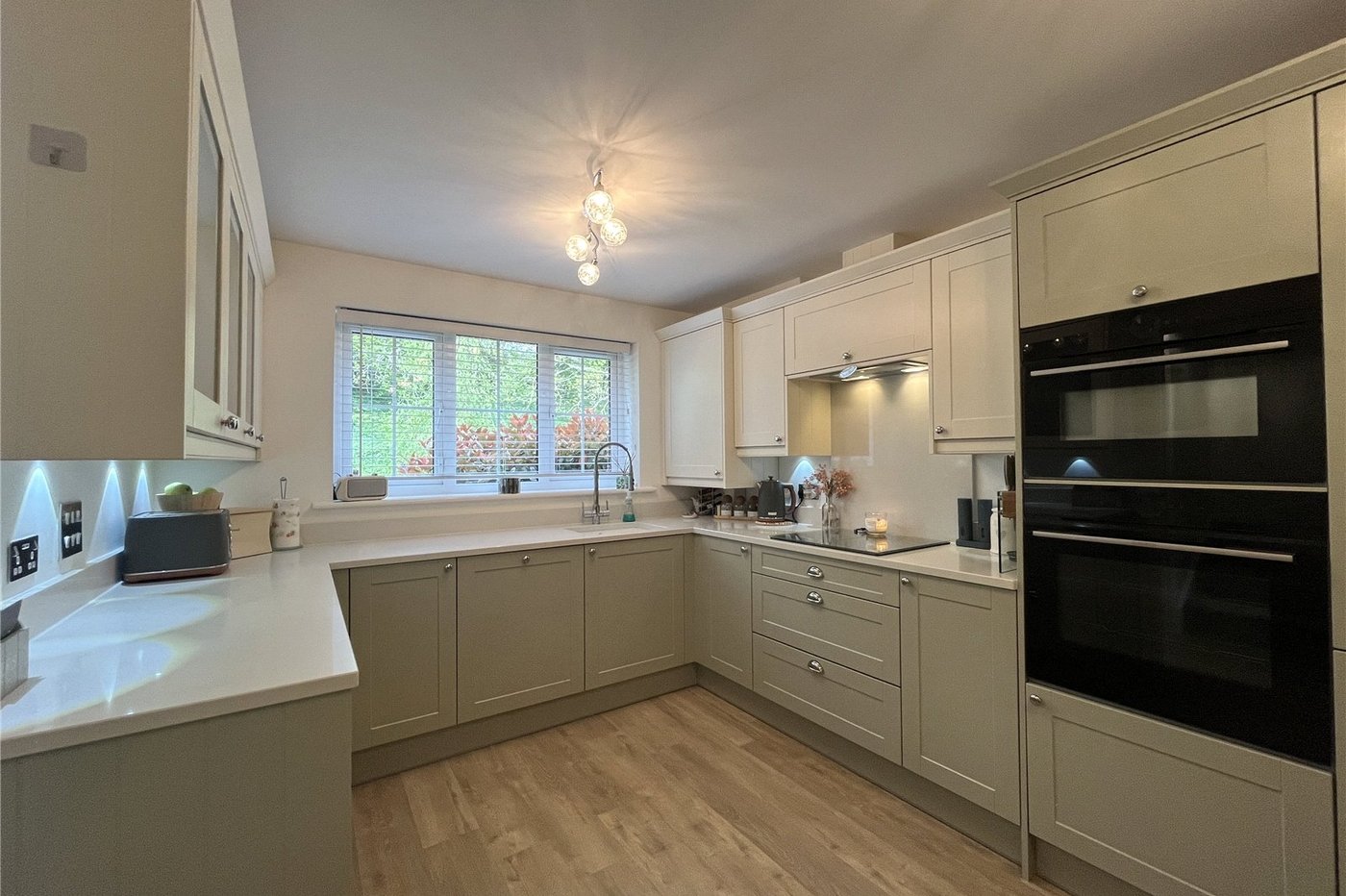 4 bedroom property for sale in Newington | Robinson Michael & Jackson