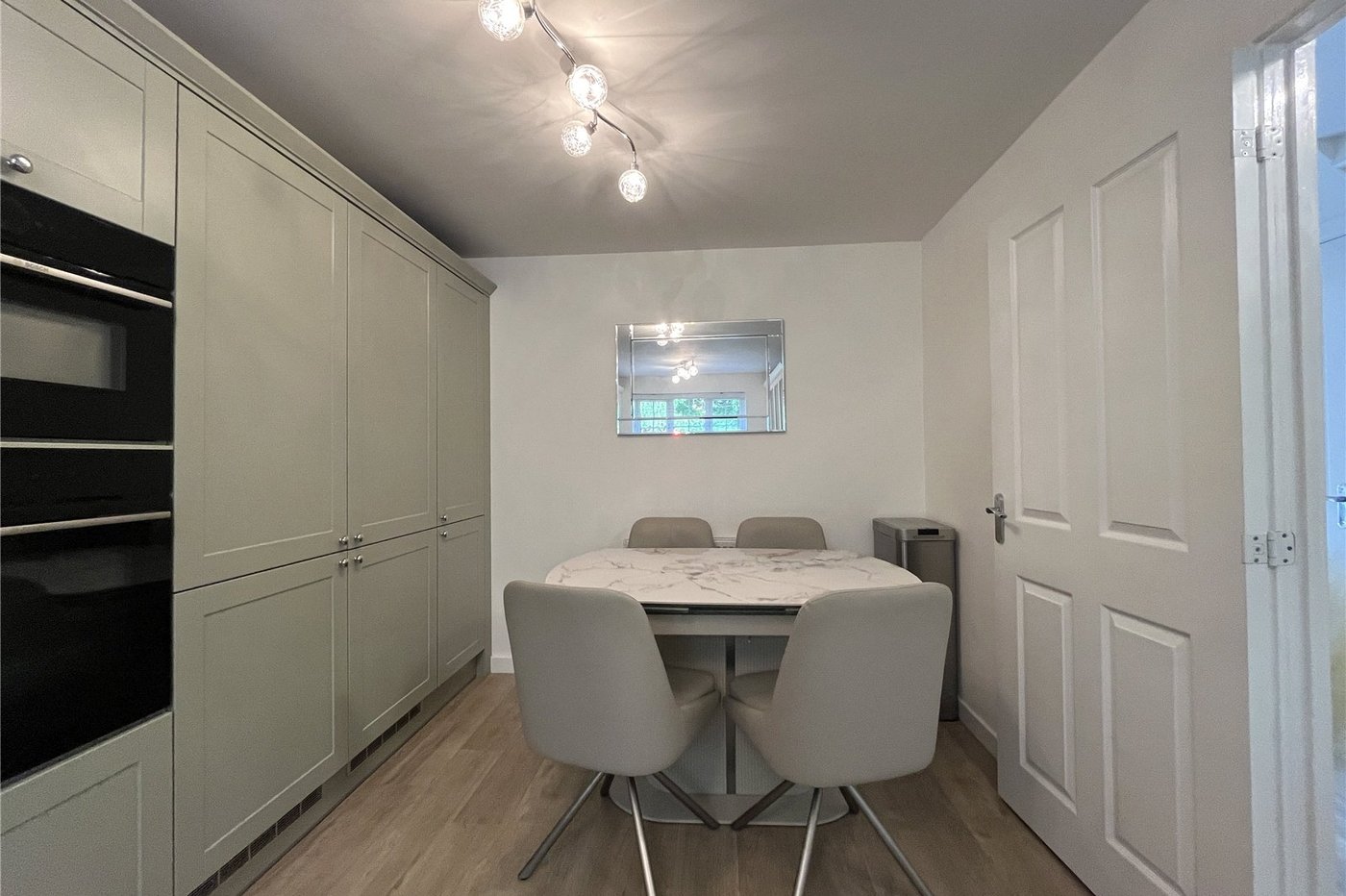 4 bedroom property for sale in Newington | Robinson Michael & Jackson