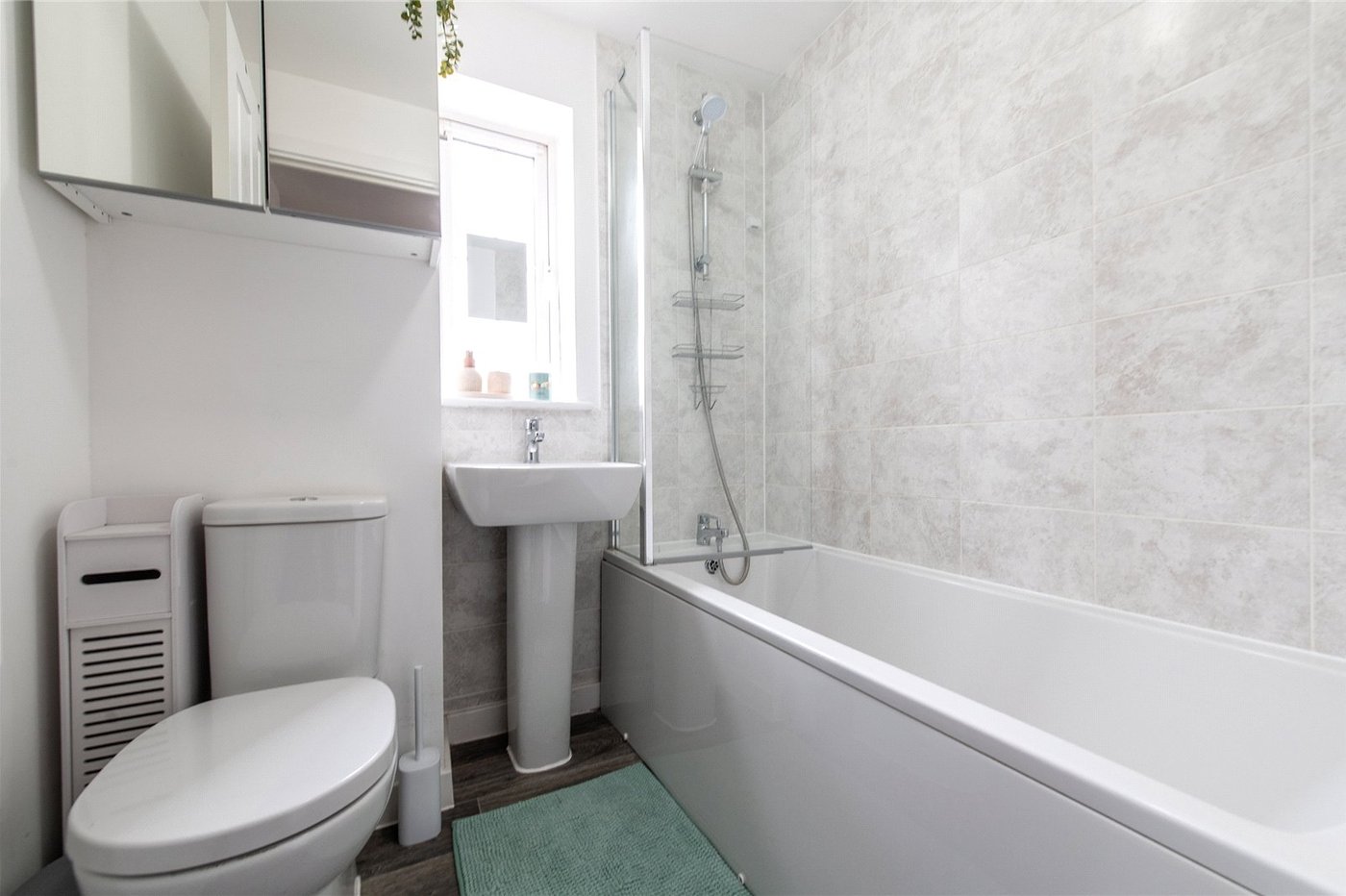 2 bedroom house for sale in Newington | Robinson Michael & Jackson