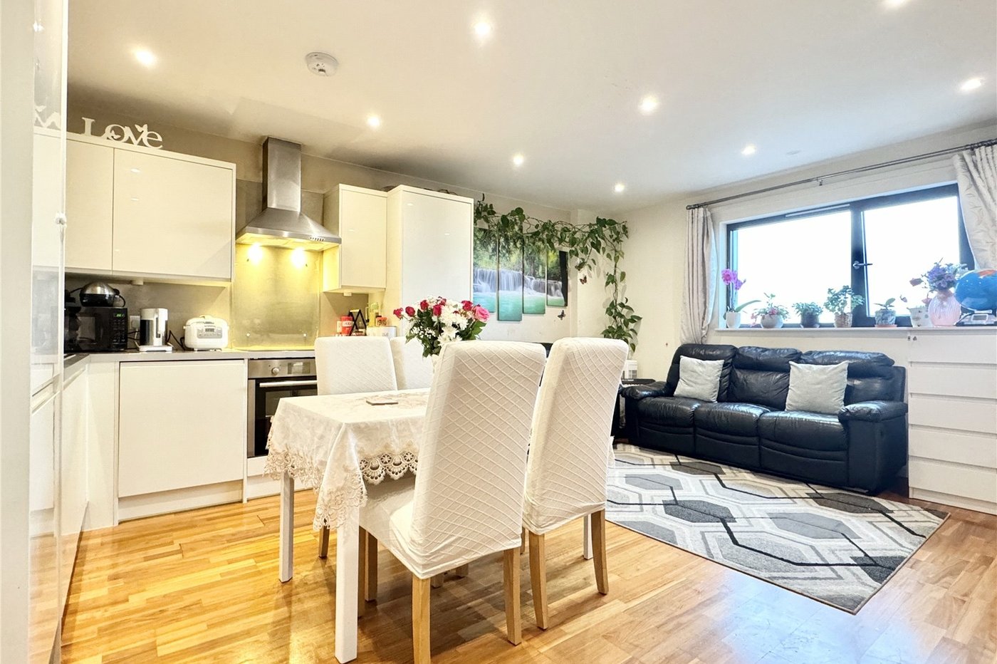 2 bedroom property for sale in Azalea Drive | Robinson Jackson