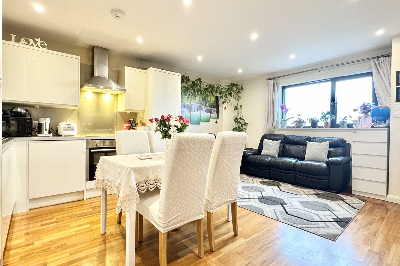 2 bedroom property for sale in Azalea Drive | Robinson Jackson