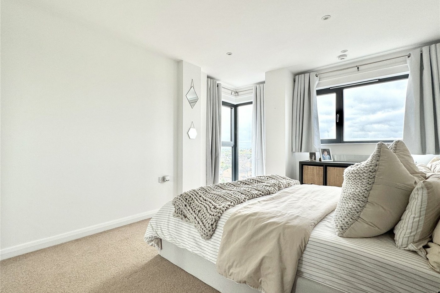 1 bedroom property for sale in Azalea Drive | Robinson Jackson