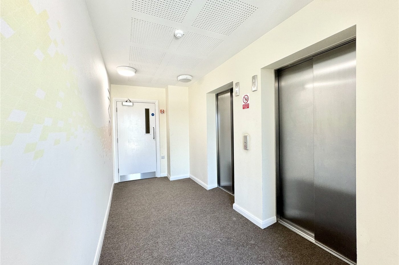 1 bedroom property for sale in Azalea Drive | Robinson Jackson