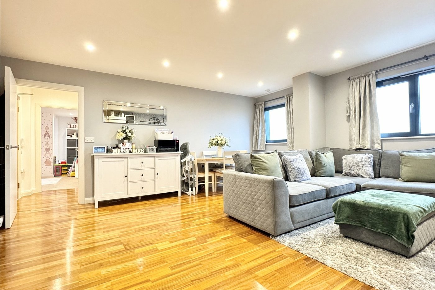 2 bedroom property for sale in Azalea Drive | Robinson Jackson