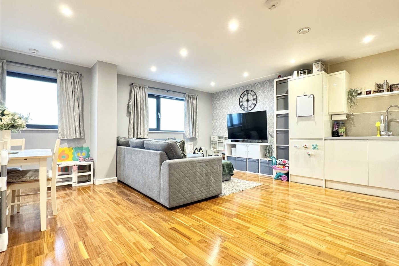 2 bedroom property for sale in Azalea Drive | Robinson Jackson