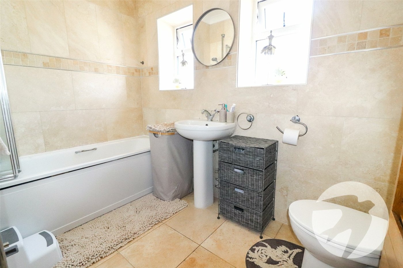 4 bedroom property for sale in Northumberland Heath | Robinson Jackson