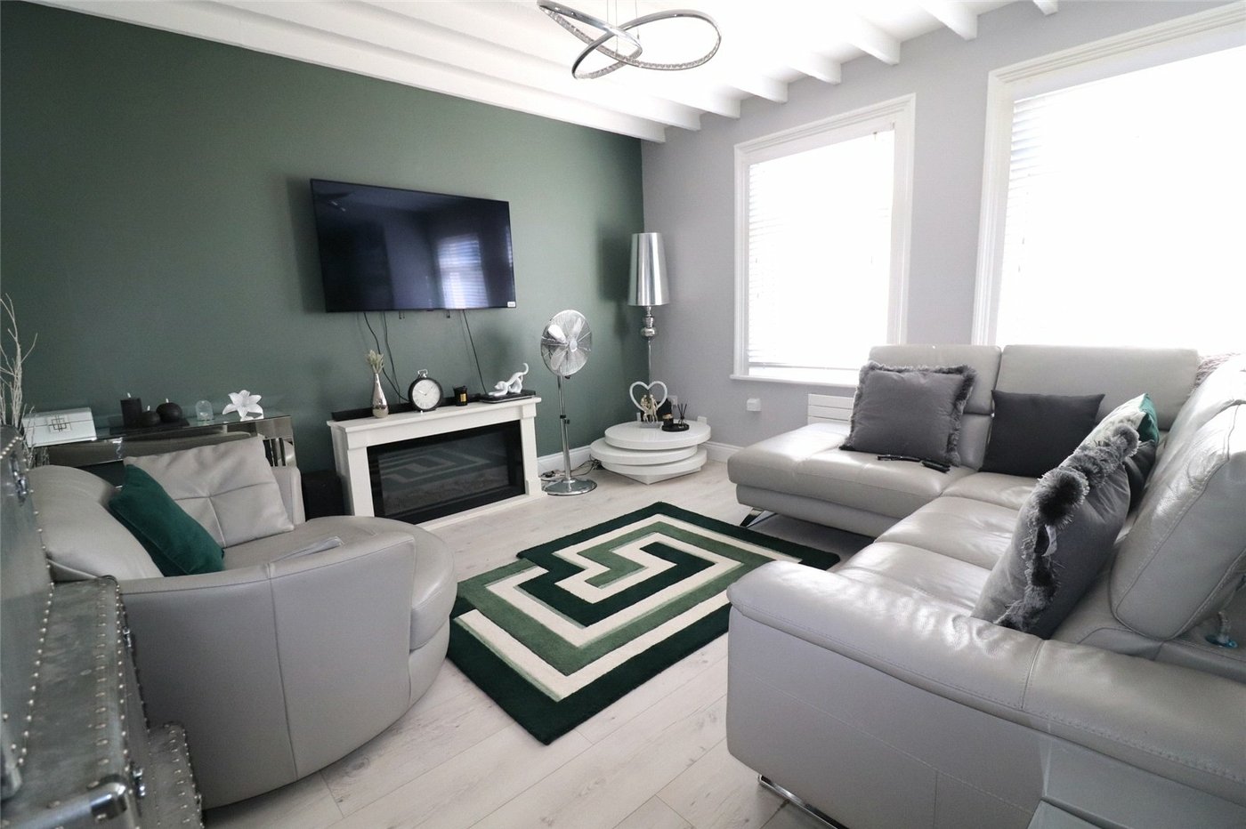 4 bedroom property for sale in Northumberland Heath | Robinson Jackson