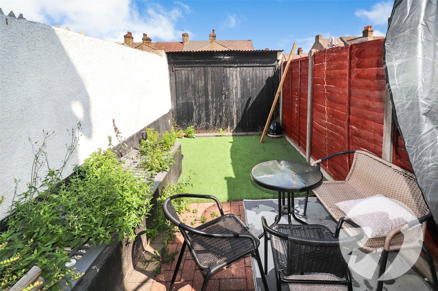 4 bedroom property for sale in Northumberland Heath | Robinson Jackson