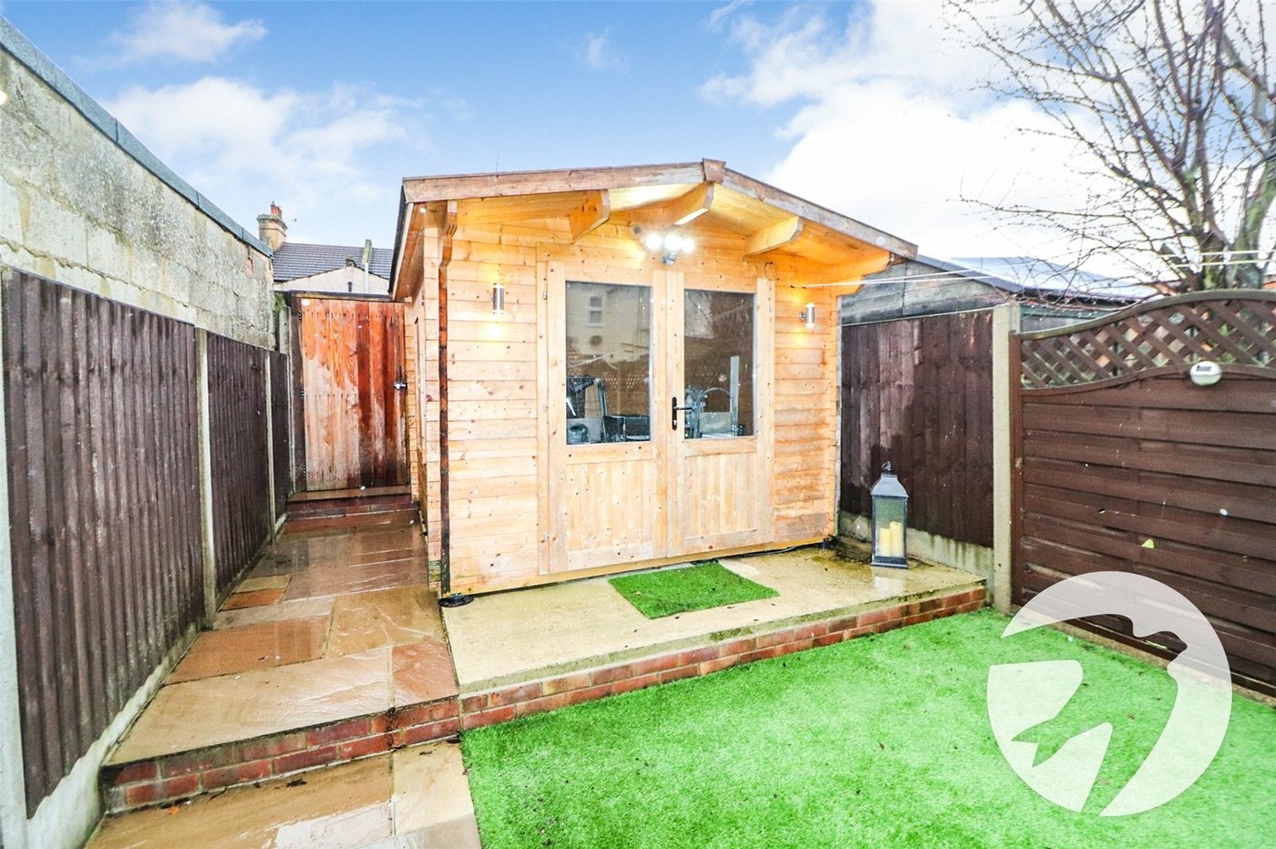 3 bedroom house for sale in Northumberland Heath | Robinson Jackson