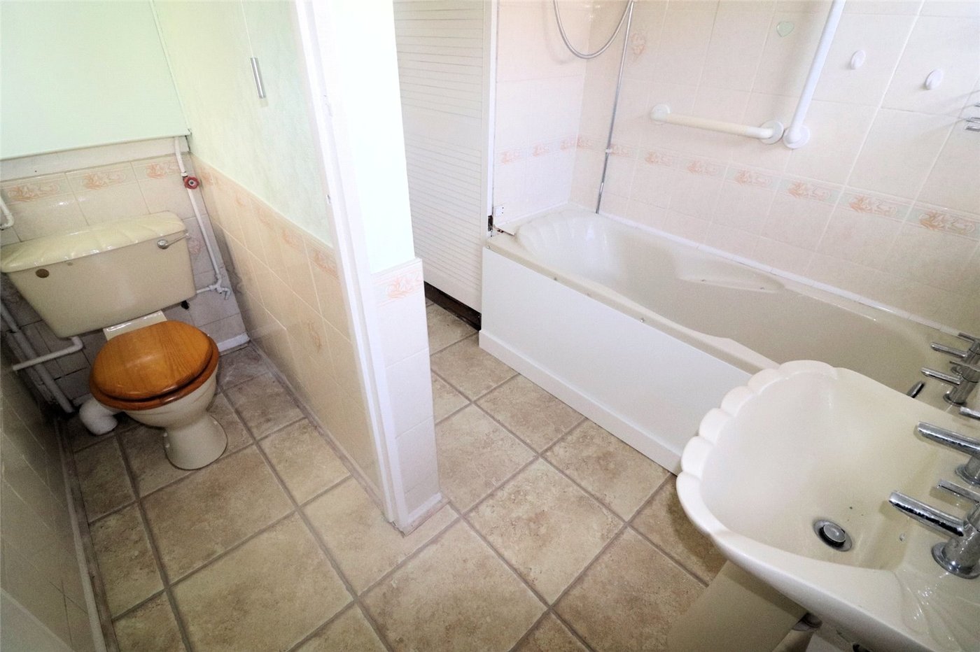 3 bedroom house for sale in Northumberland Heath | Robinson Jackson
