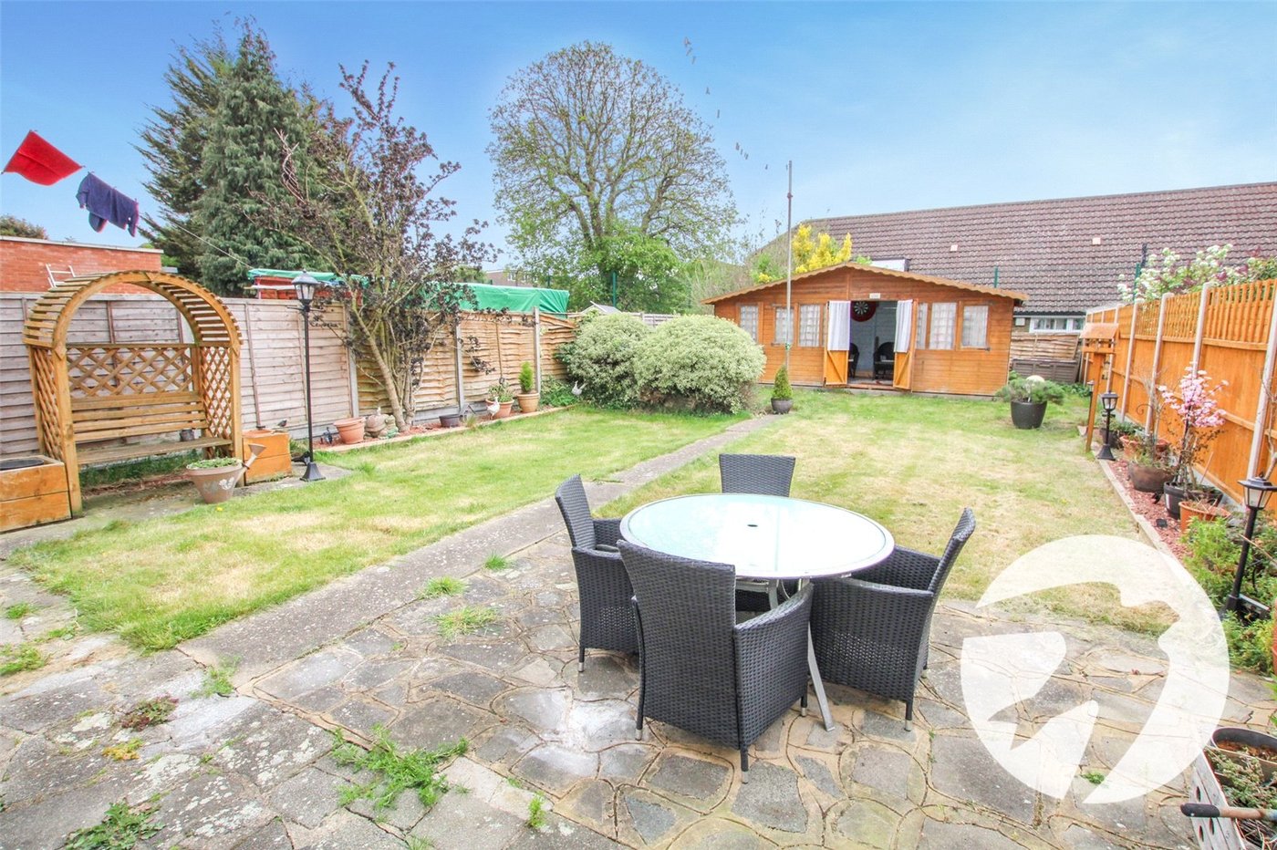 3 bedroom house for sale in London | Robinson Jackson