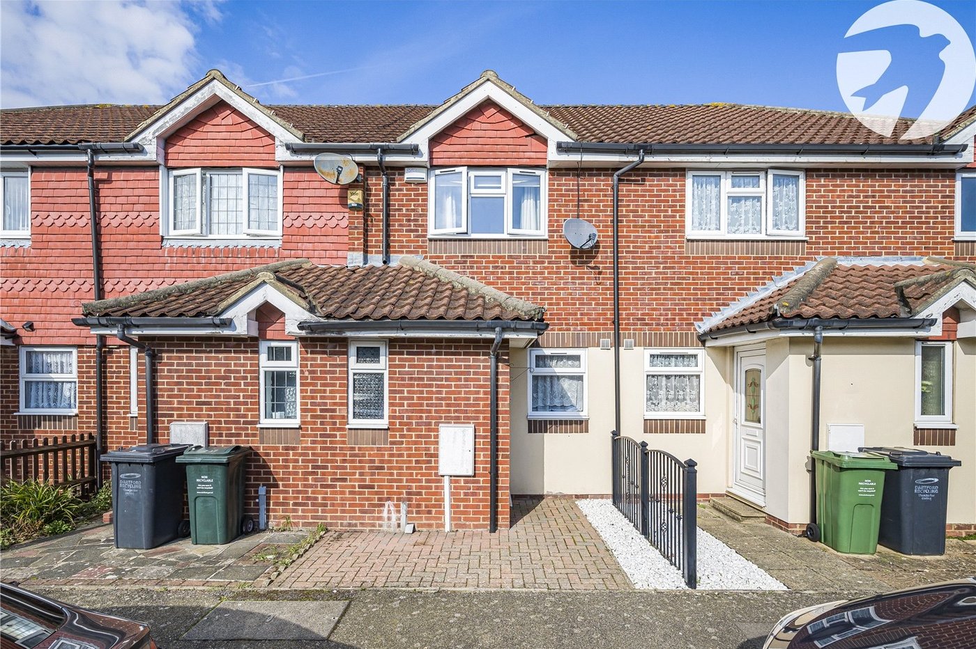 2 bedroom house for sale in Dartford | Robinson Jackson