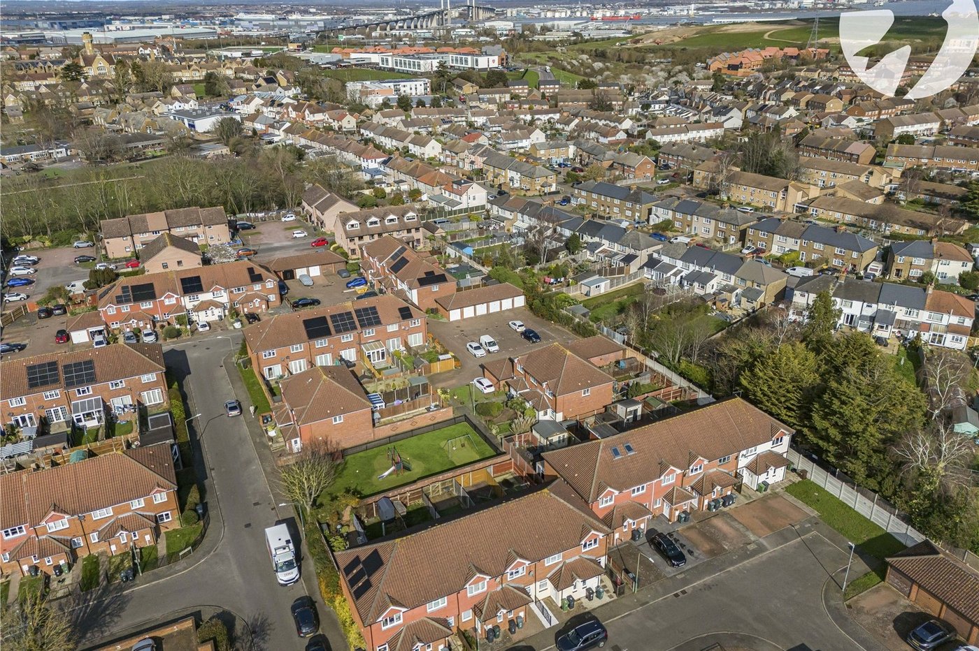 2 bedroom house for sale in Dartford | Robinson Jackson