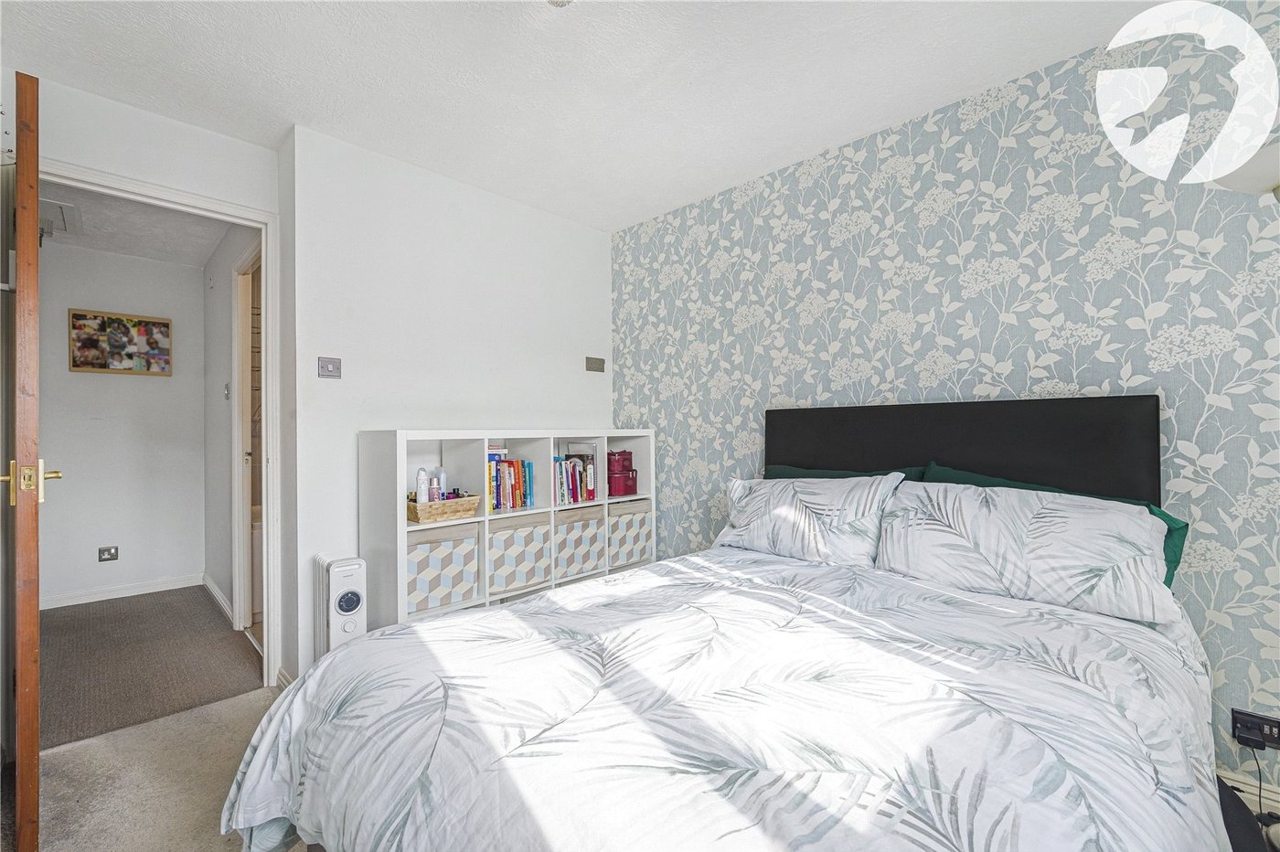 2 bedroom house for sale in Dartford | Robinson Jackson