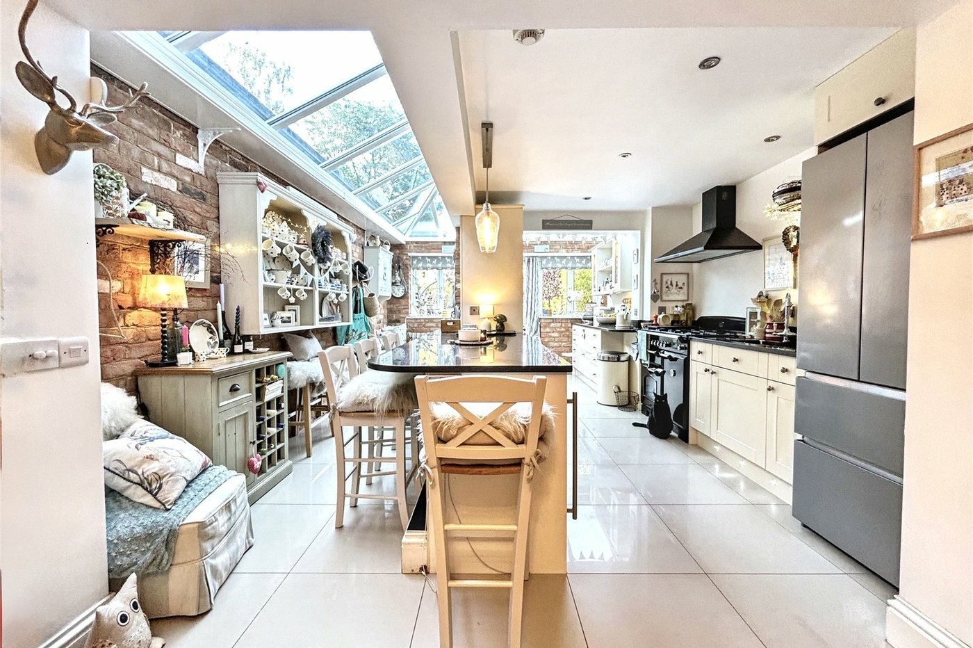 3 bedroom house for sale in Rainham | Robinson Michael & Jackson