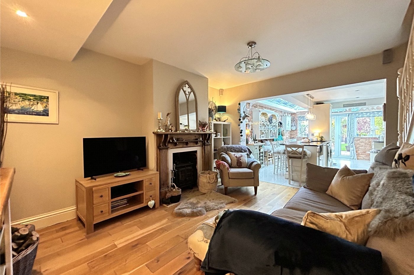 3 bedroom house for sale in Rainham | Robinson Michael & Jackson